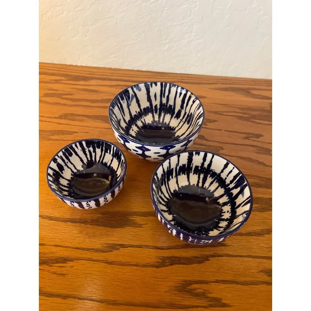 West Elm, nesting bowls, set of three